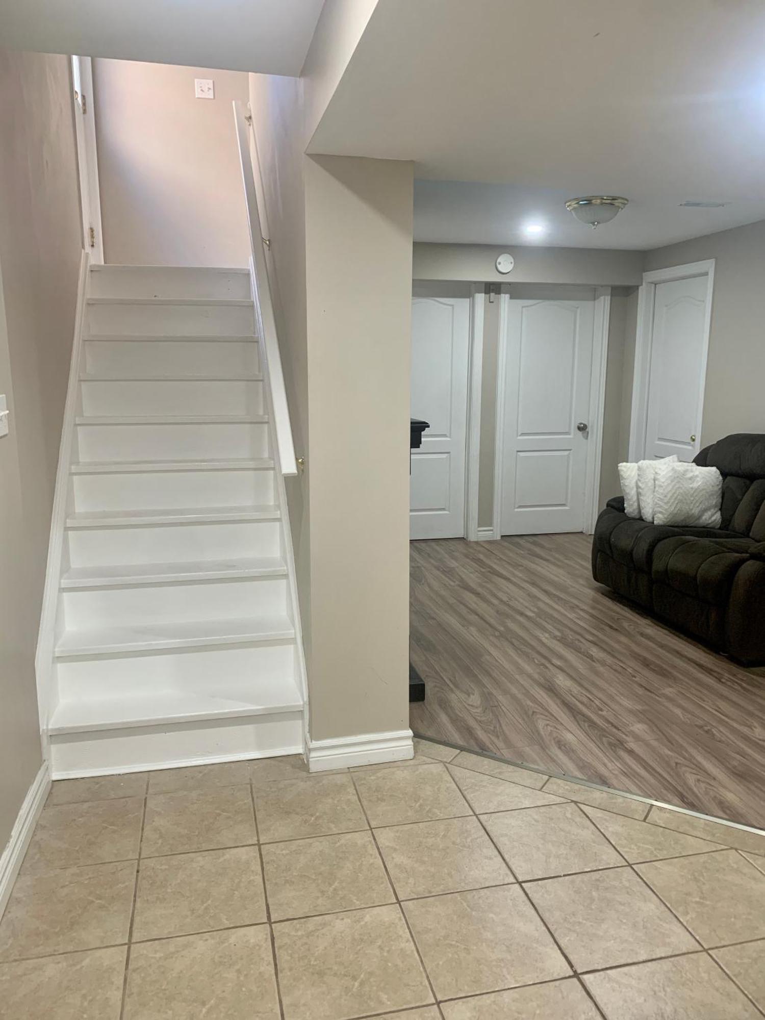1 Room In A Cozy And Beautiful Basement Guelph Exterior foto